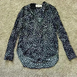 Cloth & Stone Animal Leopard Print Button Down Shirt LS Blouse Size XS